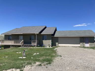 Main picture of 1001 Orion Rd