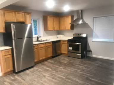 Main picture of 2710 Ritchie St