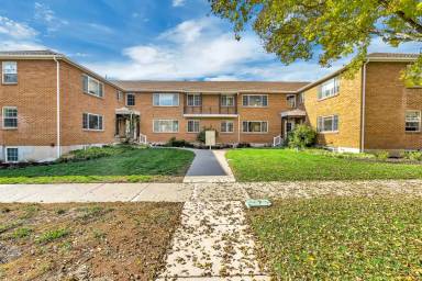 Main picture of 320 S 800 E