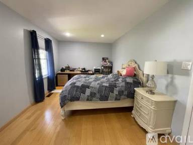 Main picture of 179 Jonathon Dayton Ct