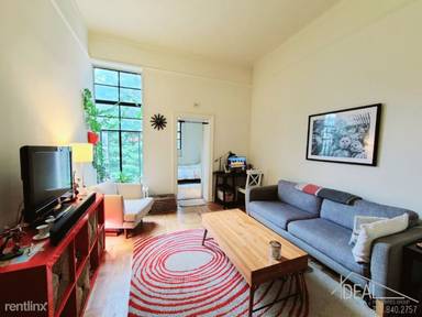 Main picture of 773 Carroll St