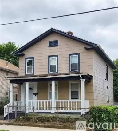 Main picture of 104 Sylvan Ave