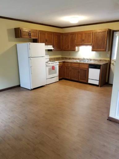 Main picture of 310 Elm St