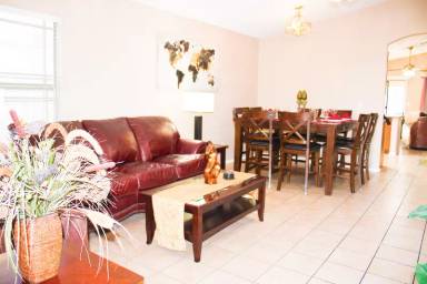 Main picture of 877 Fonville Ave