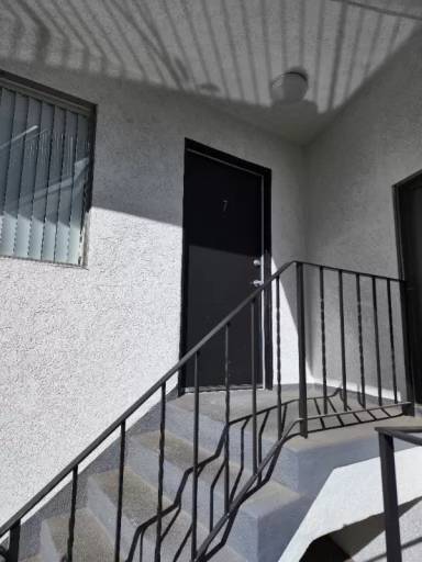 Main picture of 5201 Rigoletto St
