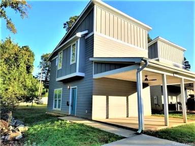 Main picture of 1510 Wembley Dr