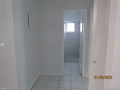 Main picture of 1814 SW 97th Ter