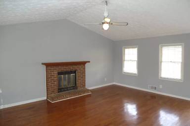 Main picture of 901 Providence Way