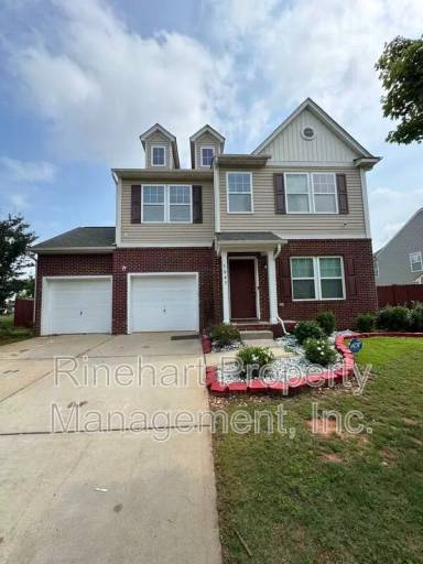 Main picture of 1049 Ellis Pond Dr