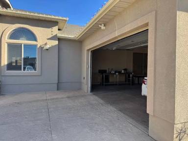Main picture of 212 Palmers Ct