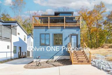 Main picture of 3321 Fayetteville St