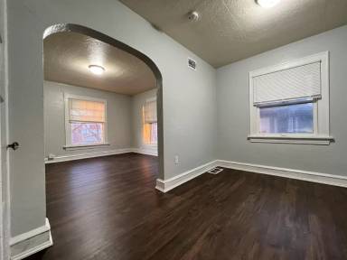 Main picture of 1503 2nd Ave SE