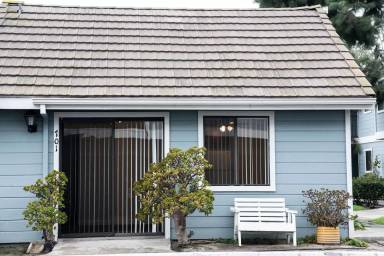 Main picture of 210 Cedar Rd