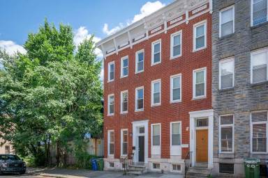 Main picture of 1001 Bennett Pl