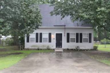 Main picture of 810 S Willowick Dr