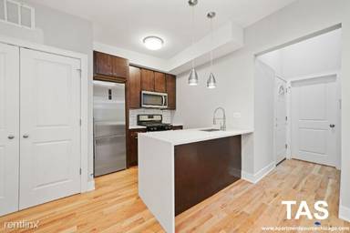 Main picture of 2018 W 21st Pl