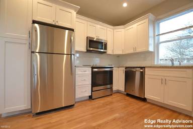 Main picture of 58 Foster St