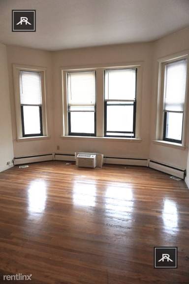 Main picture of 1246 Commonwealth Ave