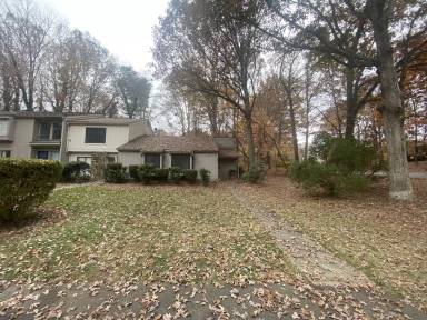 Main picture of 331 Lamplighter Cir