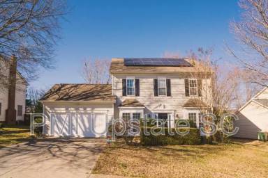 Main picture of 115 Windsong Dr