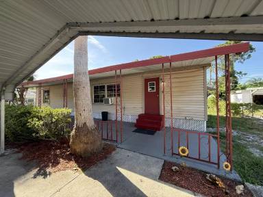 Main picture of 522 Bowman Blvd