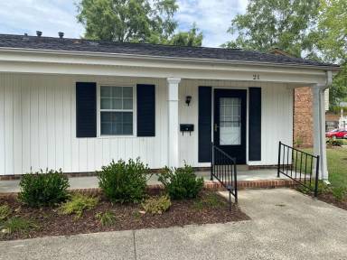 Main picture of Willow Terrace Condominiums