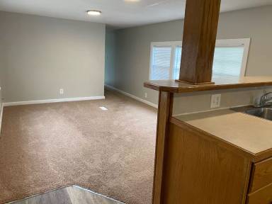 Main picture of 135 Victory Cir