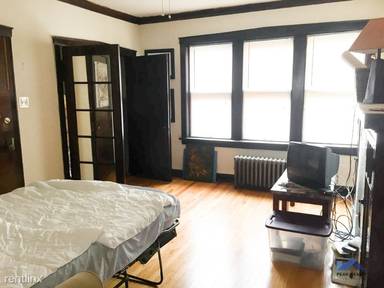 Main picture of 1406 N Honore St