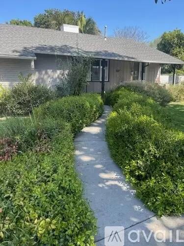 Main picture of 11441 Kingsland St
