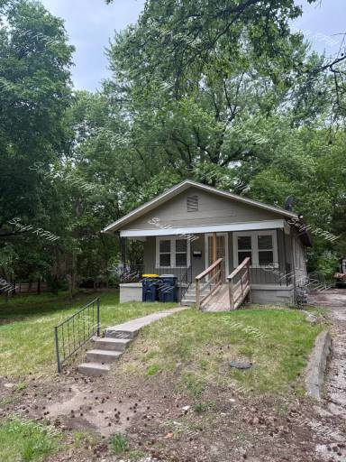 Main picture of 6710 Agnes Ave