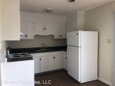 Main picture of 109 Emmas Pl