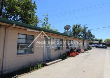 Main picture of 2505 Fruitridge Rd