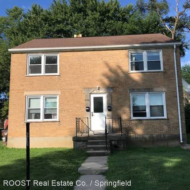Main picture of 618-618 1/2 Lucas Dr