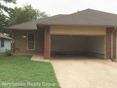 Main picture of 909 W Raynell St