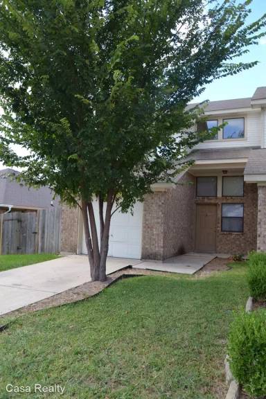 Main picture of 303 Deloris Dr
