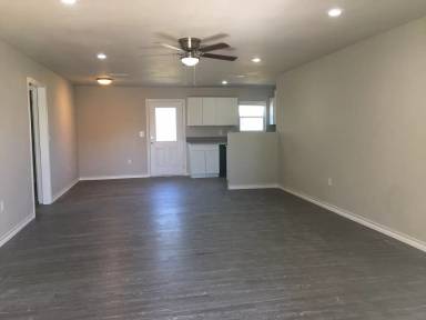 Main picture of 2804 92nd St