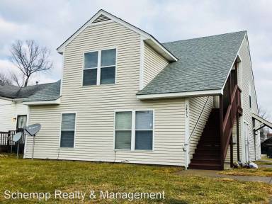 Main picture of 2431 Saint Xavier St
