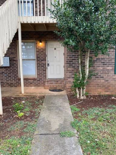 Main picture of 4418 Bonnell Dr NW