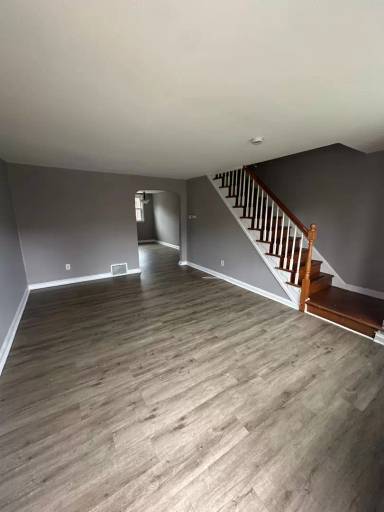Main picture of 46 Branford Rd