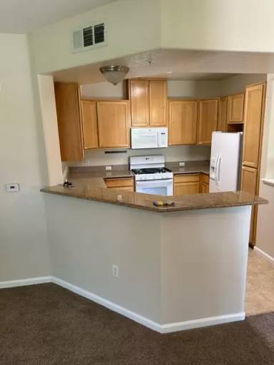 Main picture of 1200 Moon Cir