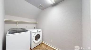 Main picture of 6406 Lake Superior St