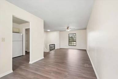 Main picture of 1304 Dupwe Dr