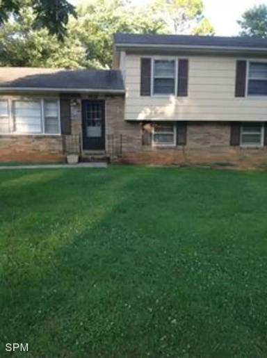 Main picture of 2618 Thornhill Rd NW