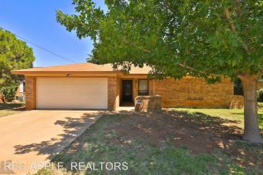 Main picture of 5618 Castle Rd