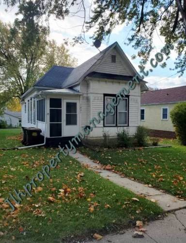 Main picture of 1251 W Harrison St