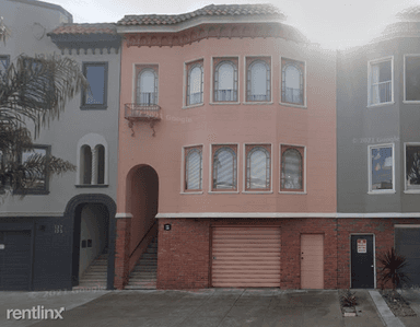 Main picture of 127 Alhambra St