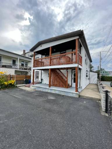 Main picture of 29 Tracey St