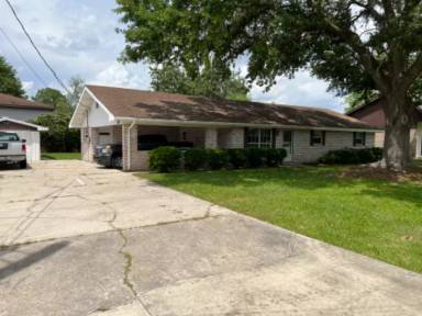 Main picture of 218 Ole Colony Rd