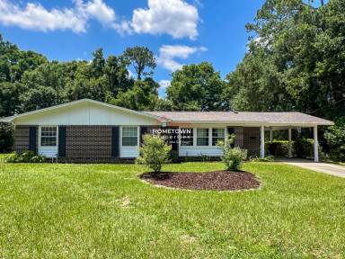 Main picture of 6381 Audubon Dr