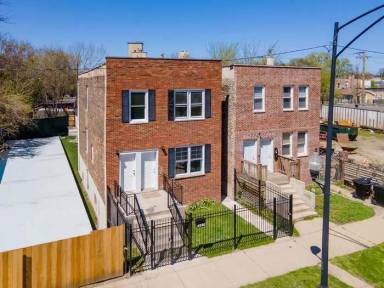 Main picture of 4550 W 5th Ave
